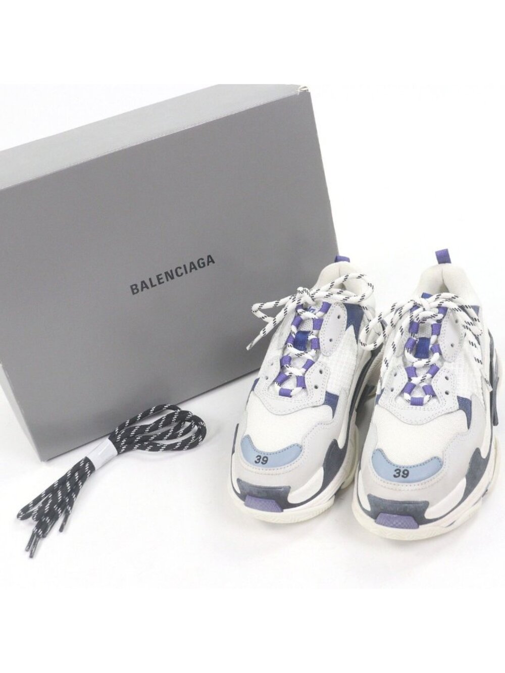 Balenciaga Triple S Mesh Leather Distressed Low Cut Sneakers White - Picture 2 of 12